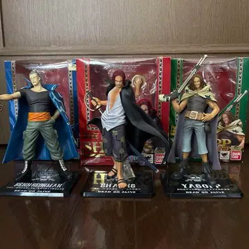 원피스 빨간 머리 해적단 샹크스 벡맨 야솝 피규아트