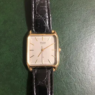 쇼와 레트로 리코 쿼츠 262007 일본제 손목시계