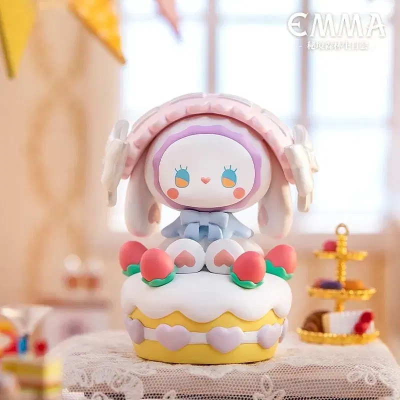 Emma EMMA Birthday Party Cake Figure