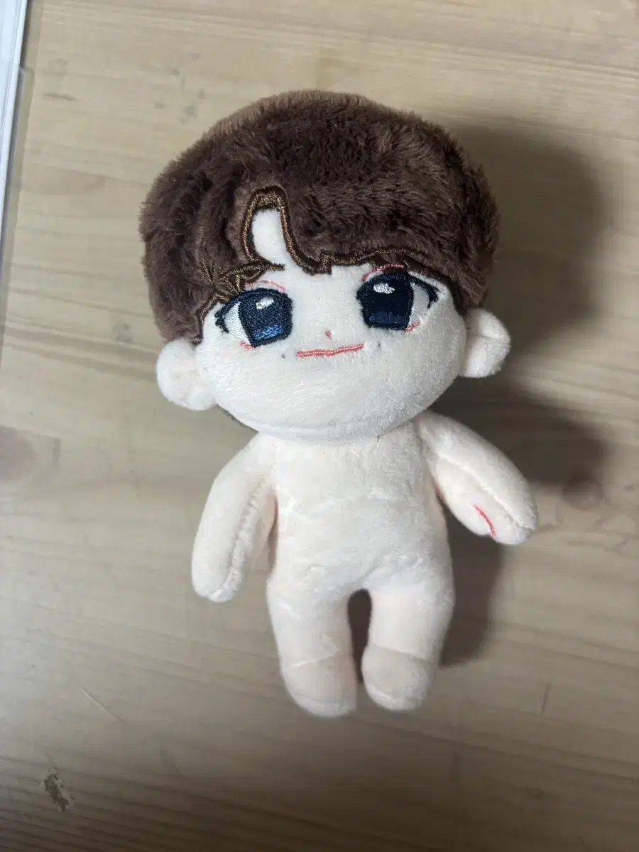 엔시티127재현 인형 팝니다