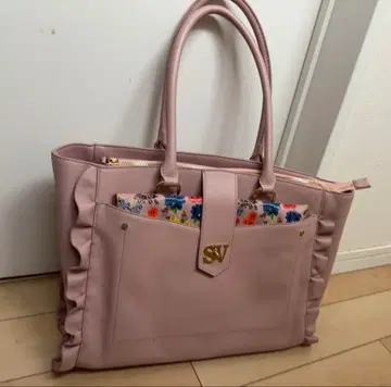 사만다 베가 백