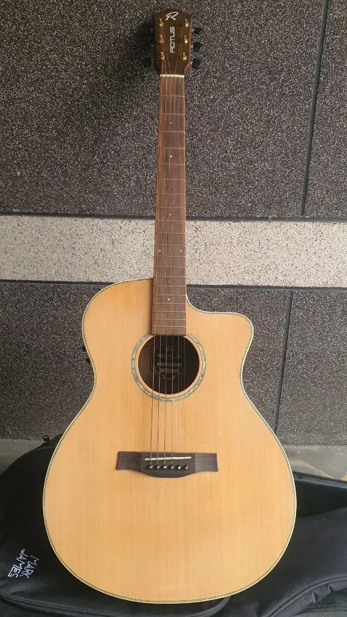 ROTUS 통기타 EQ 입문용 상태A급 #전국안전택배#