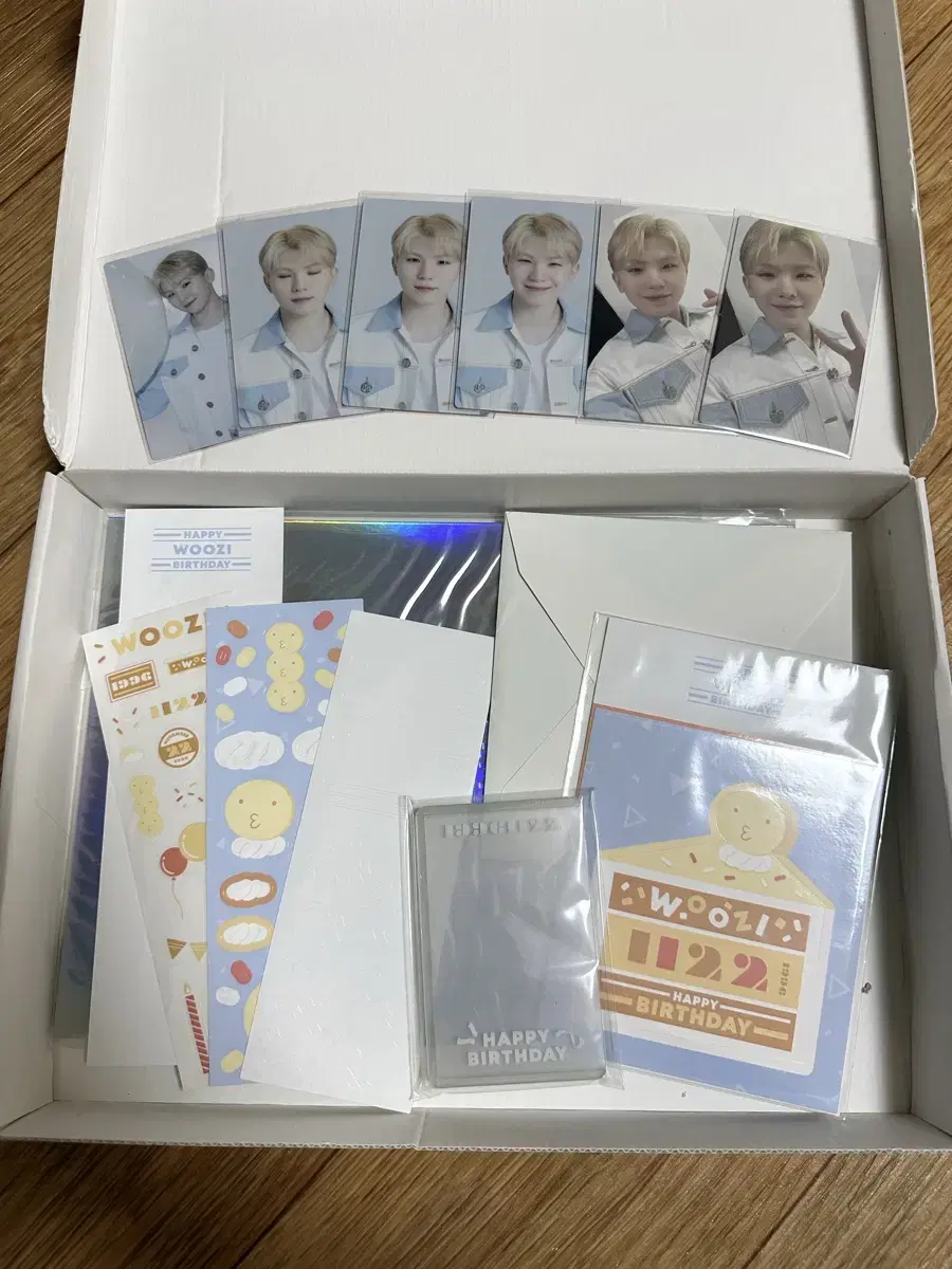 세븐틴 우지 생일박스