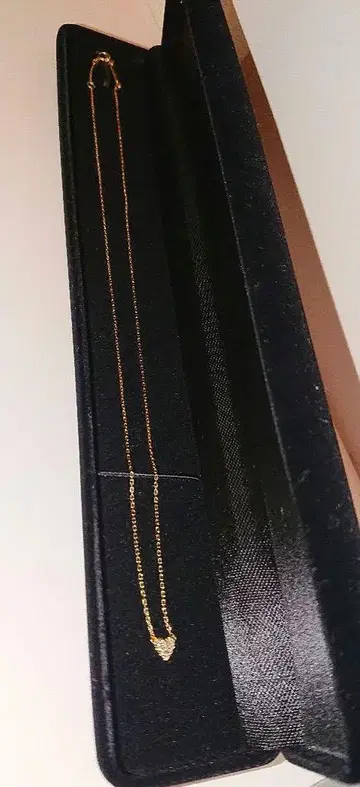 AHKAH 하트 파베 목걸이