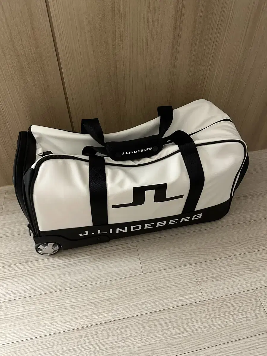 J.LINDEBERG 트러블 백 2.0
