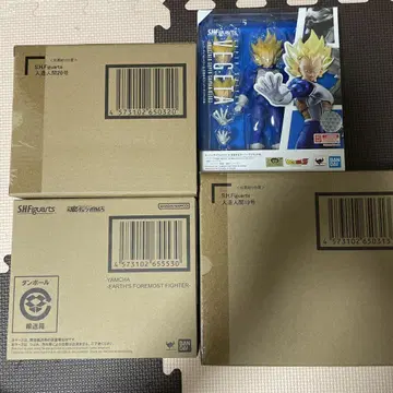 S.H.Figuarts 인조인간 19호 & 20호 야무치 베지터