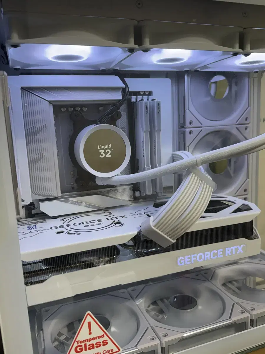 7800x3d 4070ti s 본체 + 벤큐 xl2546k 셋트 판매