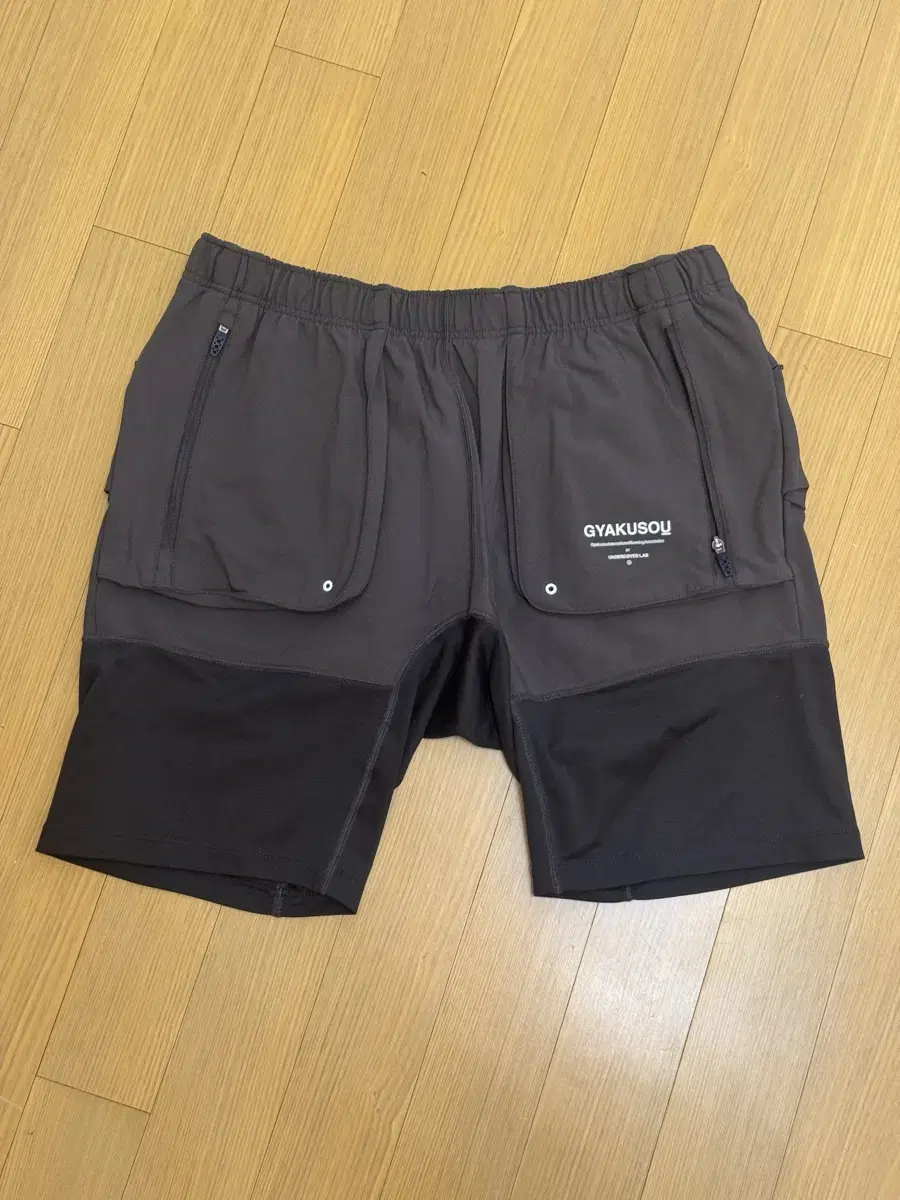 NIKE UNDERCOVER GYAKUSOU 쇼츠