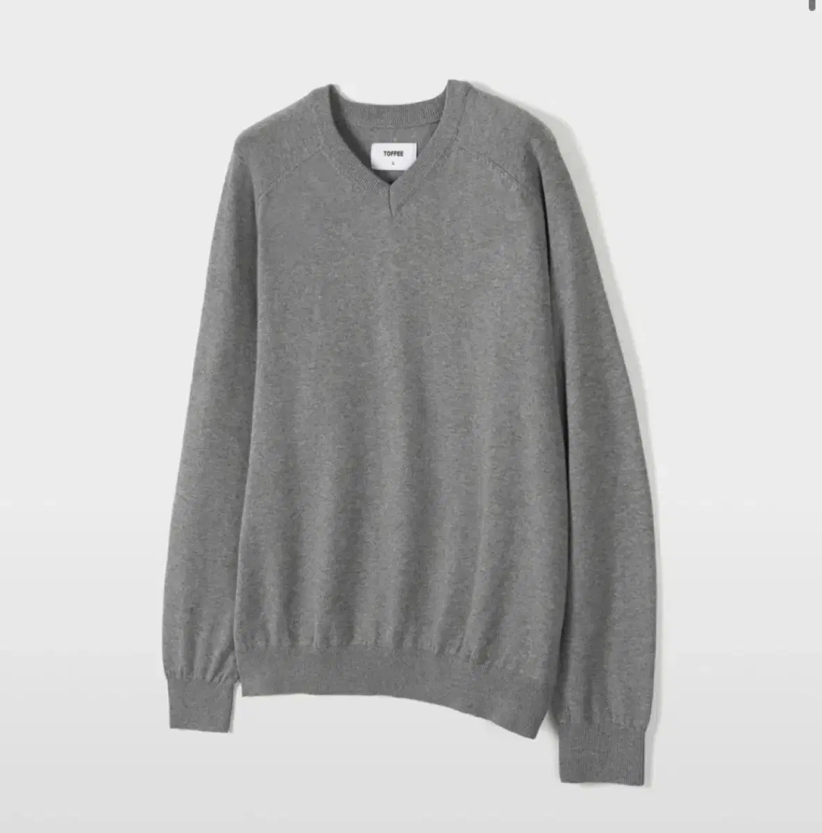 Toffee V-neck knit