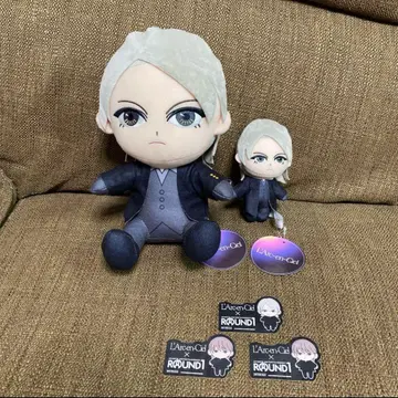 L'Arc~en~Ciel Hyde 봉제 인형&스티커 세트 판매