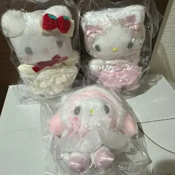 새상품 화이트 고양이 발레리나 마이멜로디 헬로키티 숏케이크 헬로키티