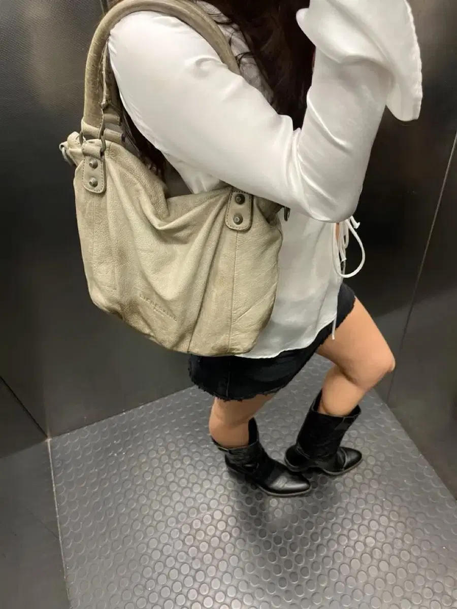 발렌시아가 정품 가방 보호백 시티백