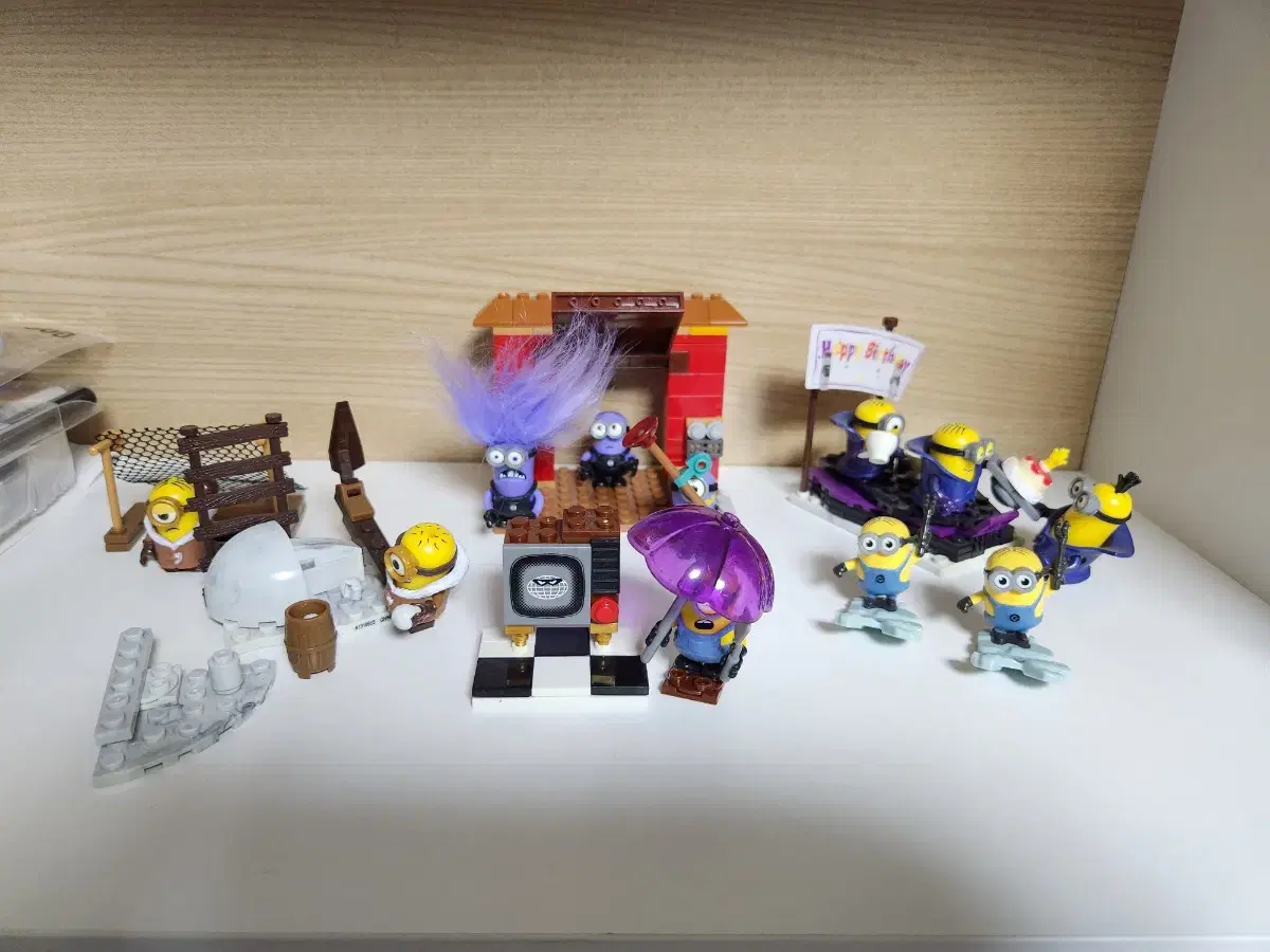Minions (MEGA BLOCK)