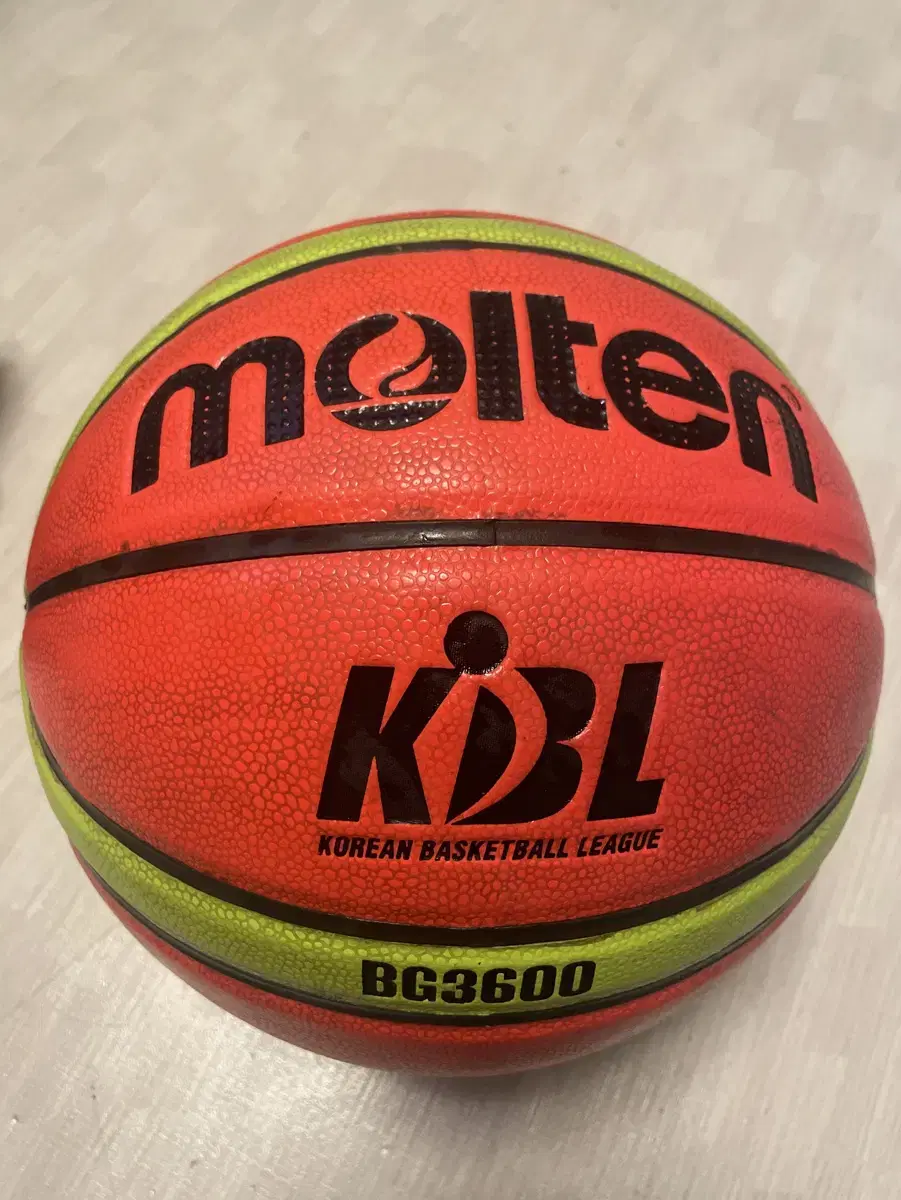 Molten BG3600 (basketball + bag)