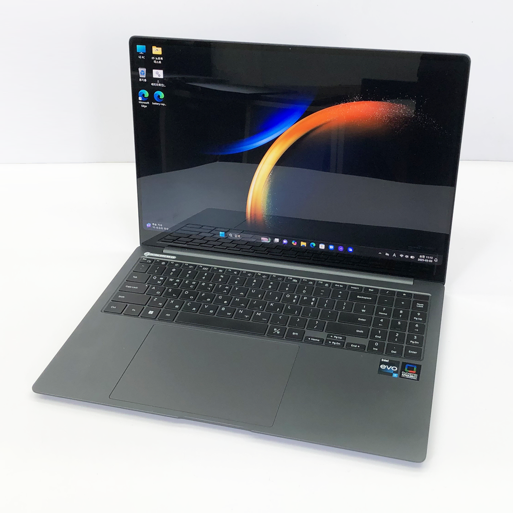 삼성전자 갤럭시북3 프로 NT960XFG 13세대 i7 16G 512G