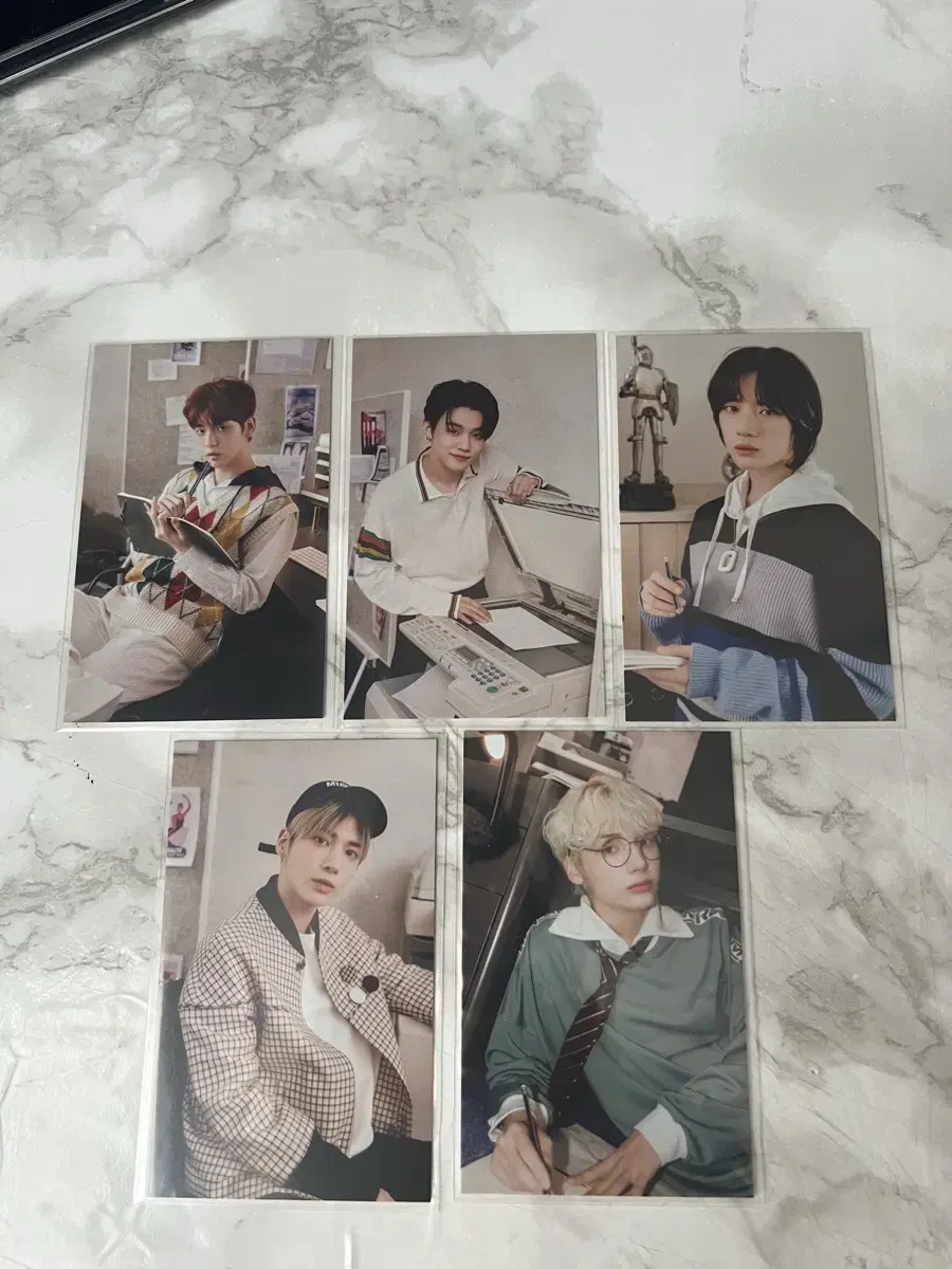 투바투 모아키트 수빈연준범규태현휴닝카이 포카 일괄