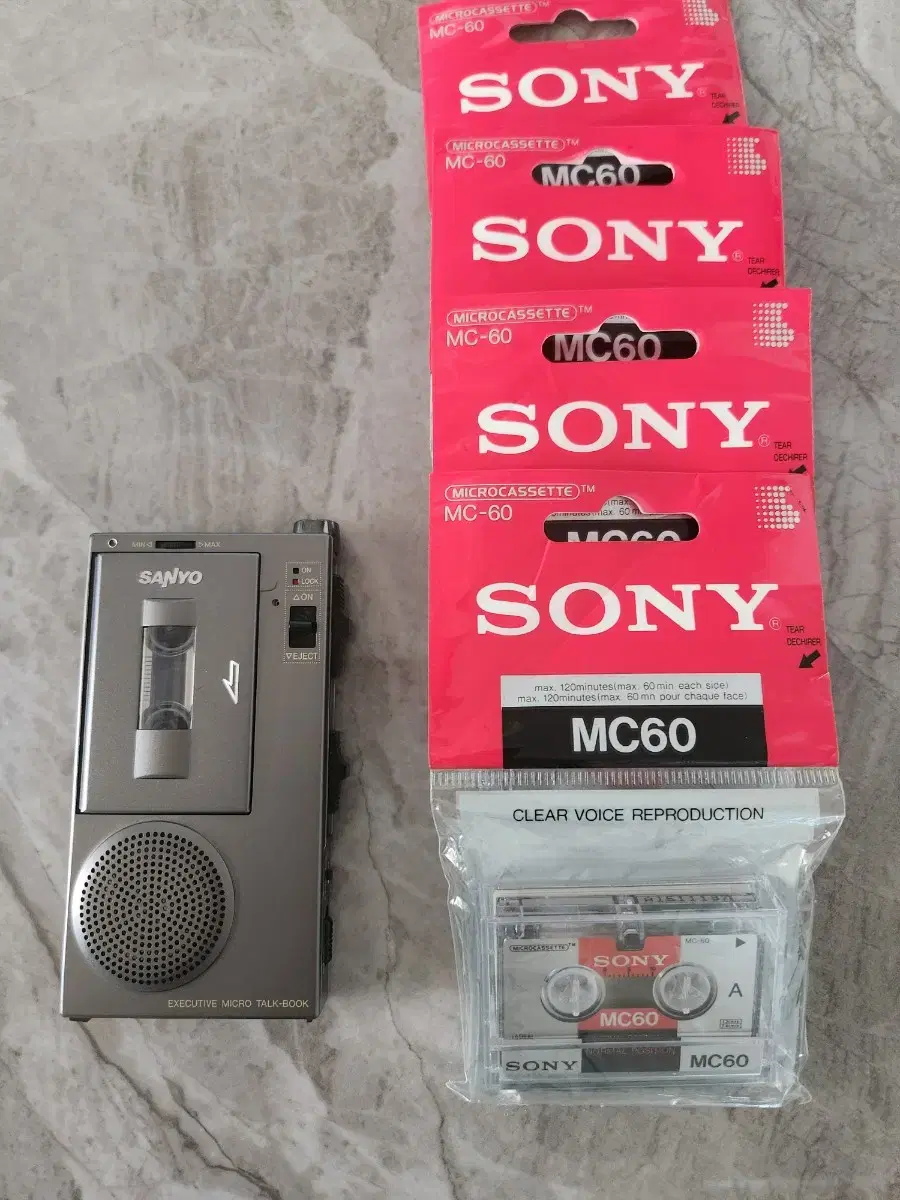 산요 녹음기 (마이크로카세트 리코더 TRC 6100)