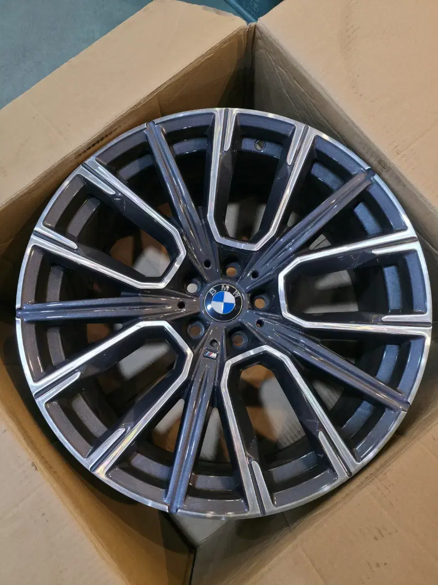 bmw 817m 20인치 정품휠 (6시리즈 , 7시리즈)