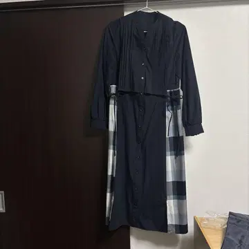 미사용품 블루 라벨 크레스트 브릿지 네이비 체크 무늬 셔츠 원피스