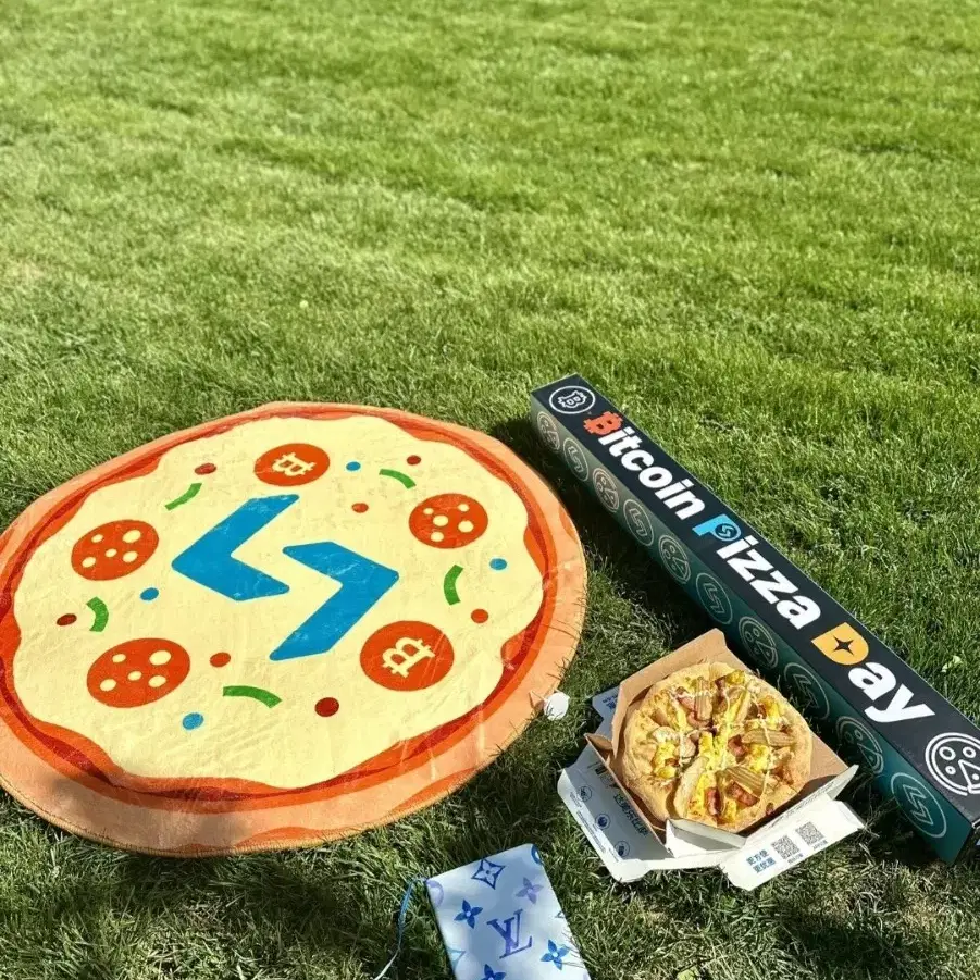 Bitget 로고 비트코인 러그 카페트