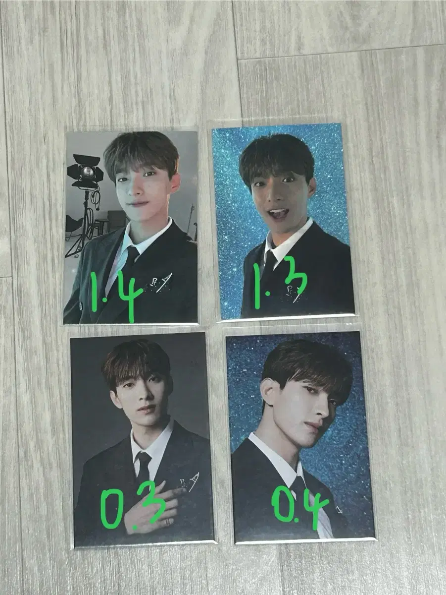 세븐틴 도겸 생일박스 포카 양도합니다