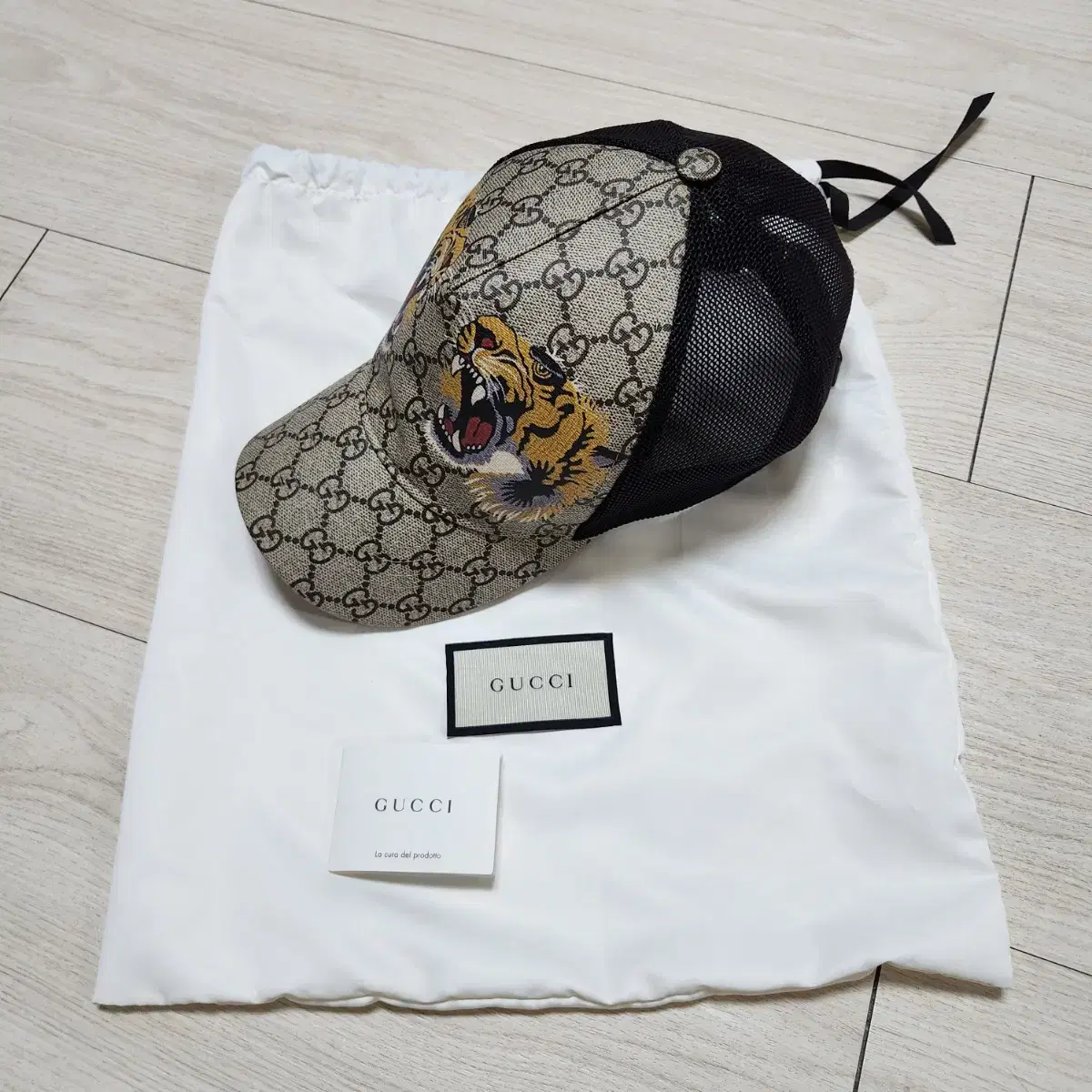 정품 구찌 슈프림 타이거 볼캡 L (58~59cm)