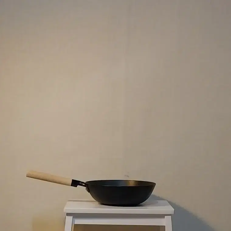 (중고)햄튼 아이전 무쇠팬 팝니다(24cm)