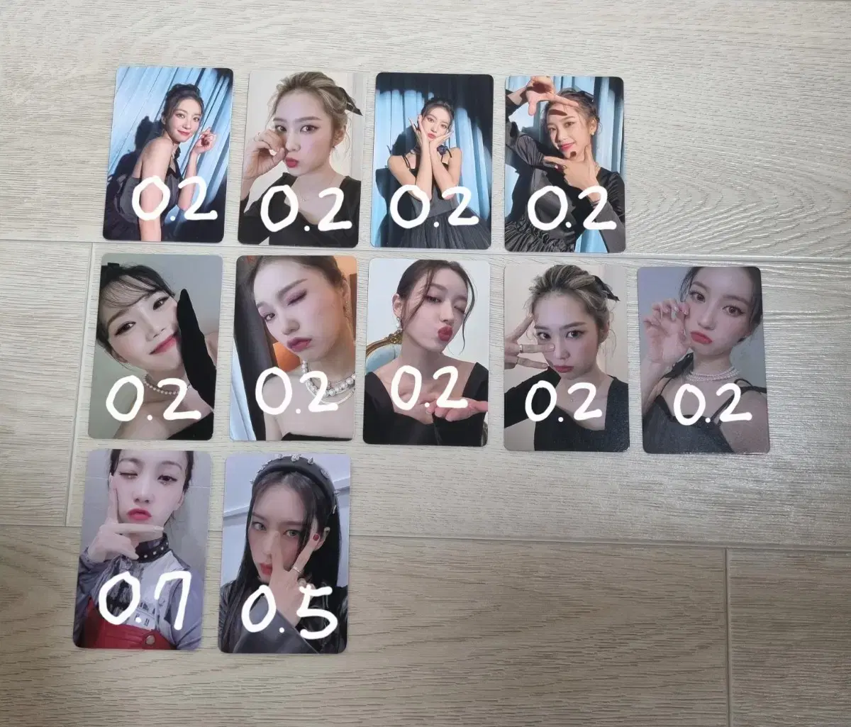 Oh My Girl Real Love photocard poca hyojung mimi yooa seunghee jiho yubin Arin