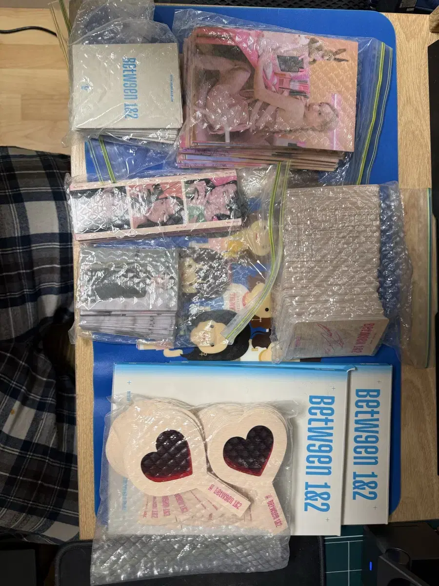 TWICE Between 1&2 굿즈 판매