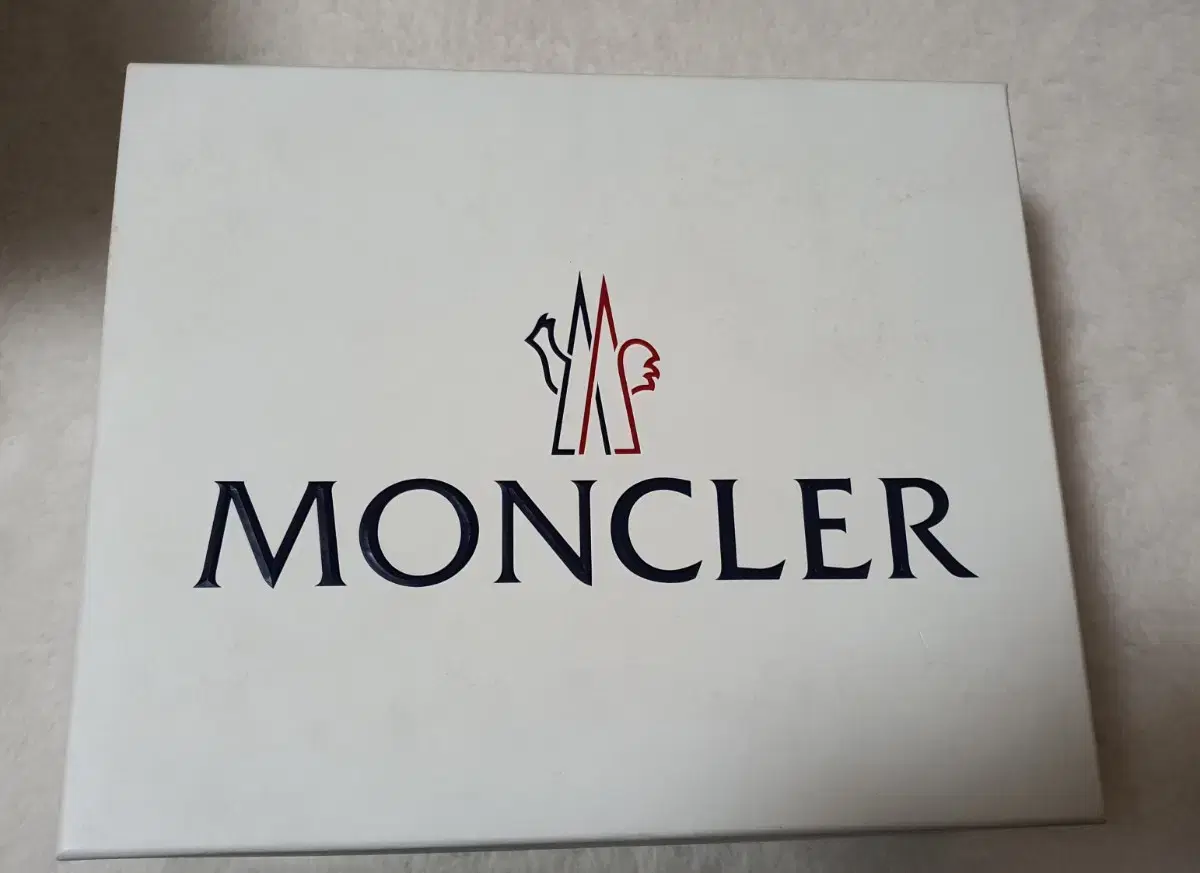 Montclair Trailgrip