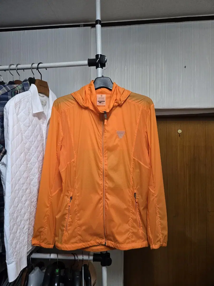남성105 웨스트우드 경량 바람막이