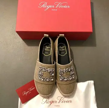 정품 미사용 새상품 로저 비비에 에스파드리유 22cm