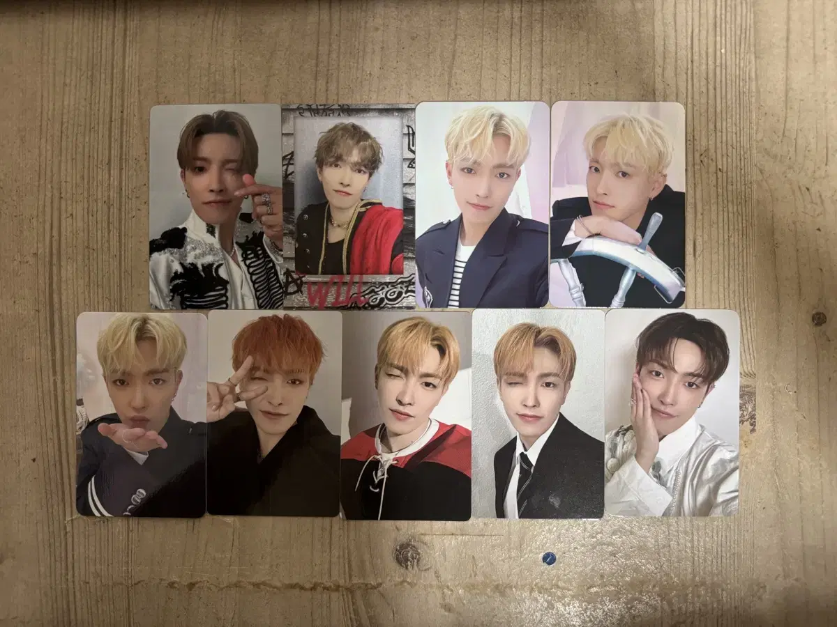 에이티즈 홍중 포카