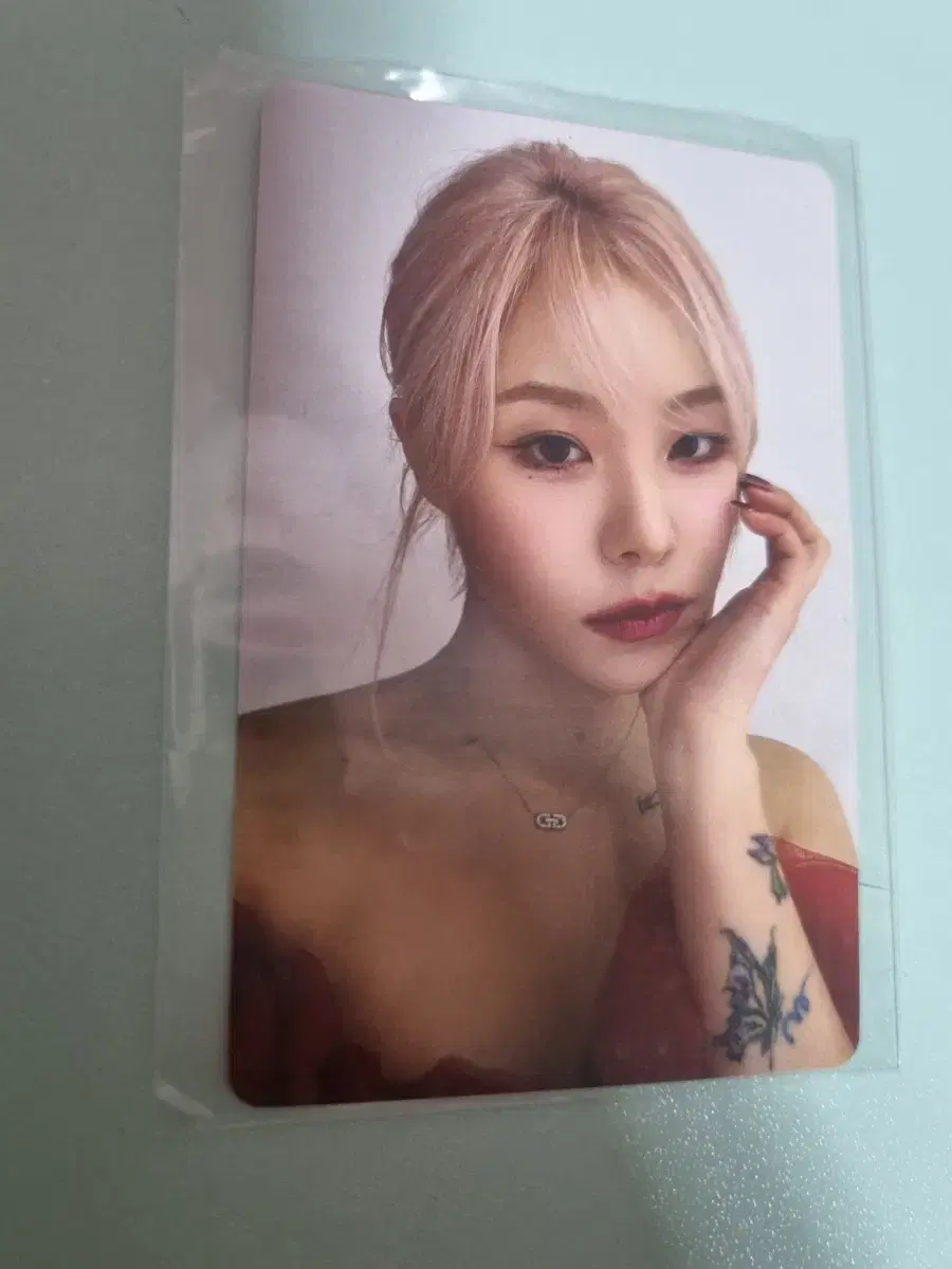 휘인 콘서트 포카 팝니다