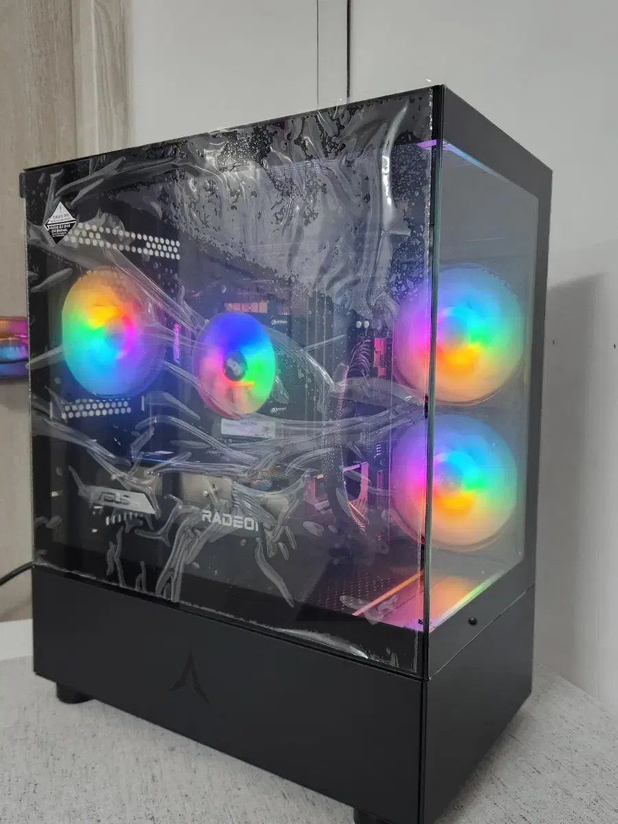 i7 9700 rx6600 게이밍컴퓨터