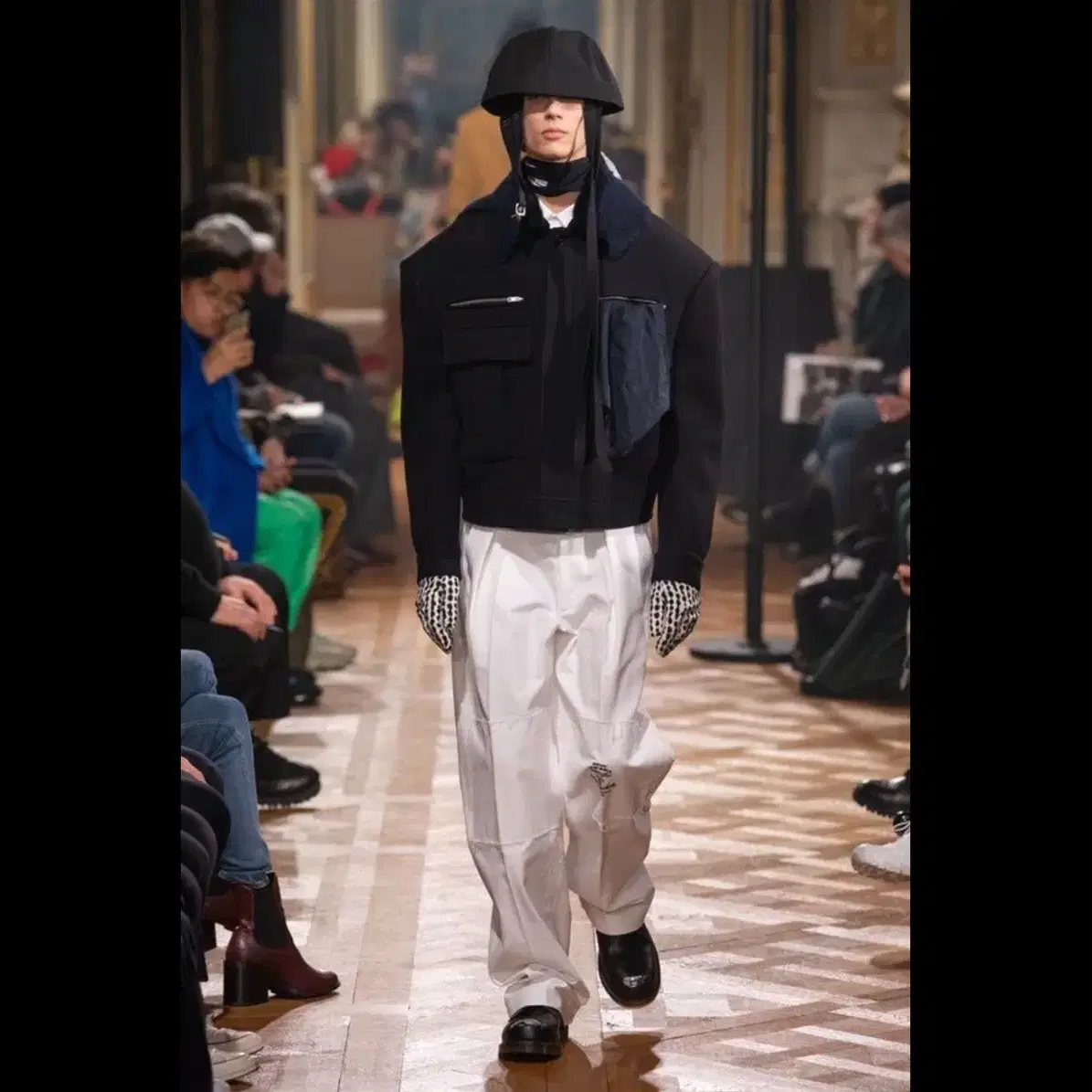 라프시몬스 19AW 밀리터리 크롭 자켓