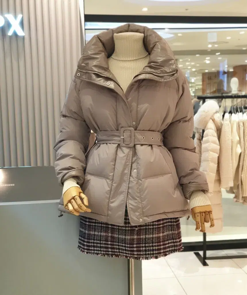 백화점 경량 다운 숏 패딩 점퍼 자켓 (새상품)