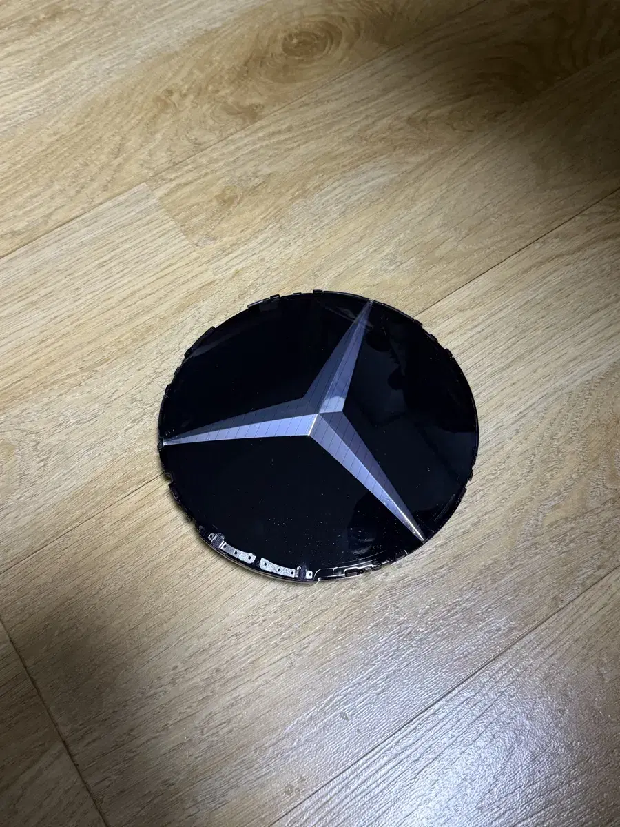 Sell genuine Mercedes-Benz Distronic cover, emblem plate (A0008880000)