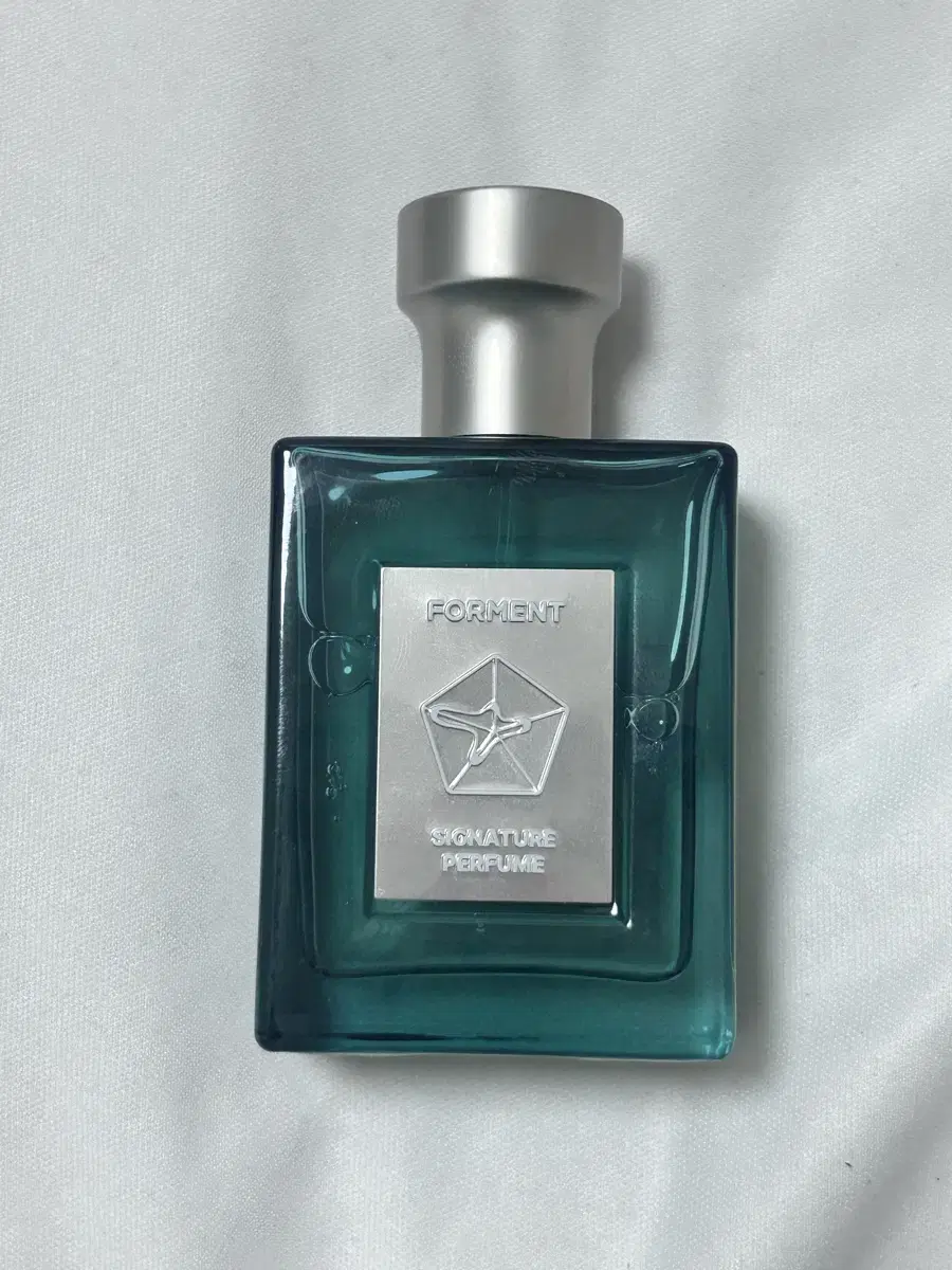 Almost new! Forment cignature Perfume Sangtale Rain