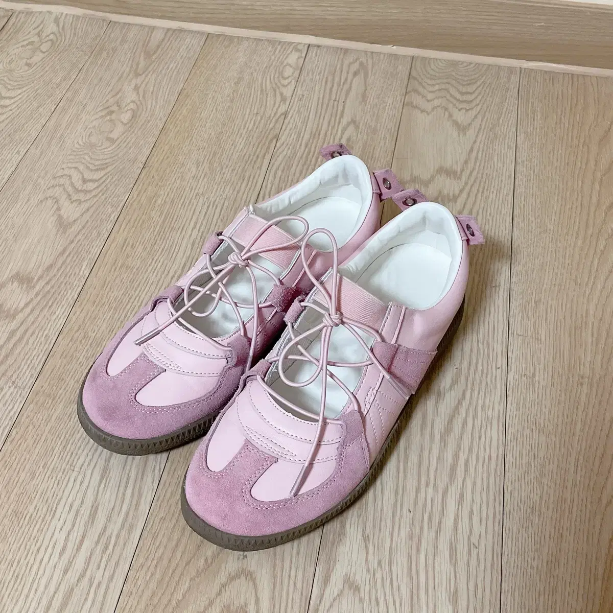 독일군 발레 스니커즈 운동화 240