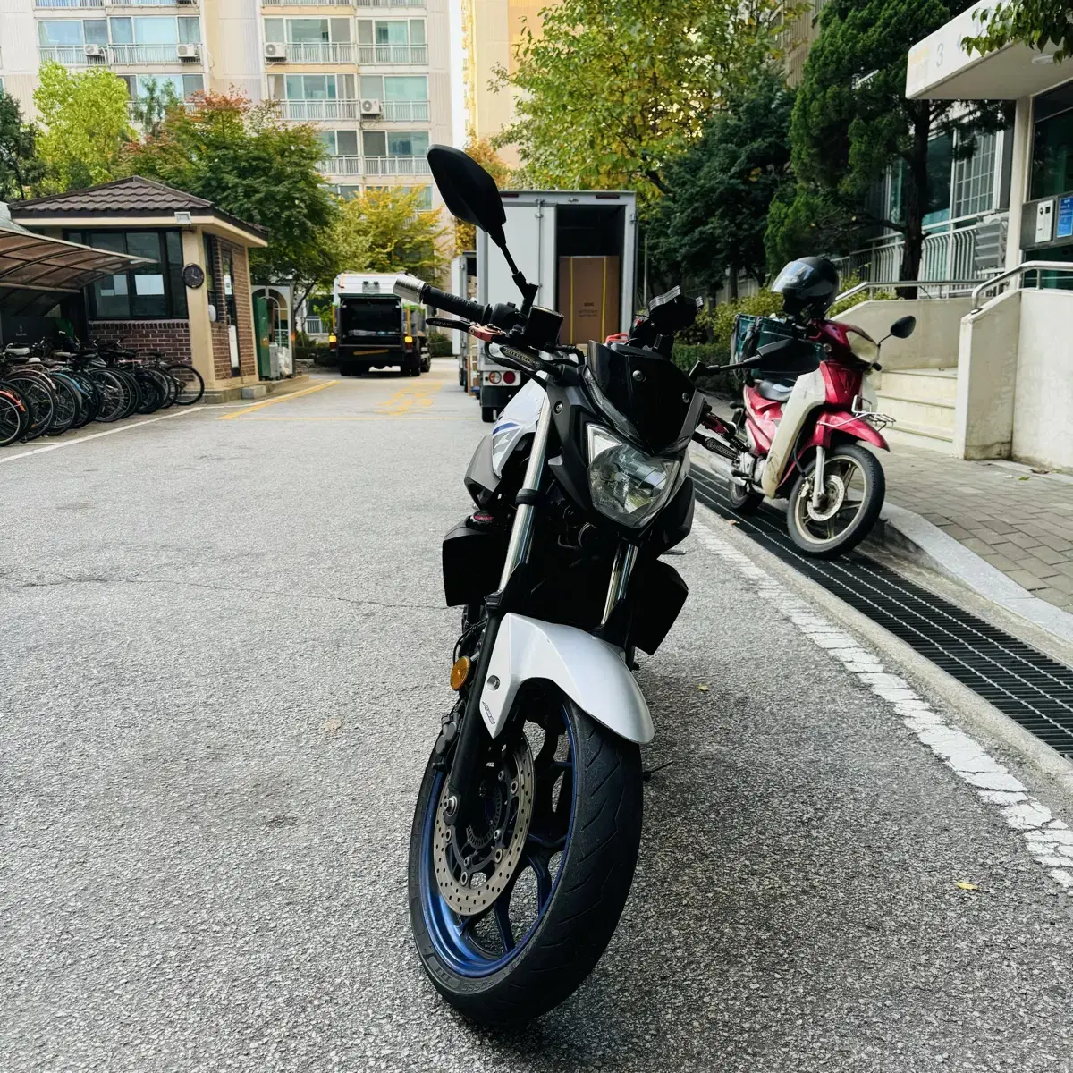 MT03