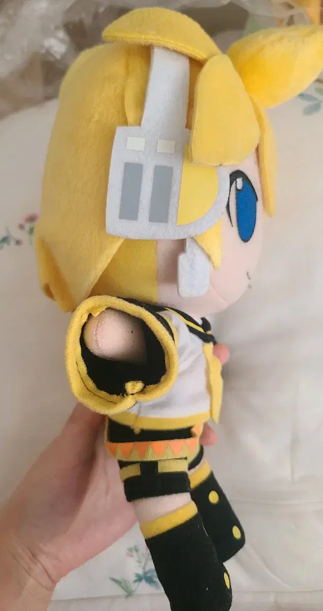 thumbnail-3