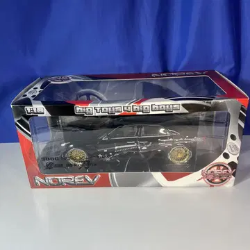 300C NOREV Perotech Katana 1/18