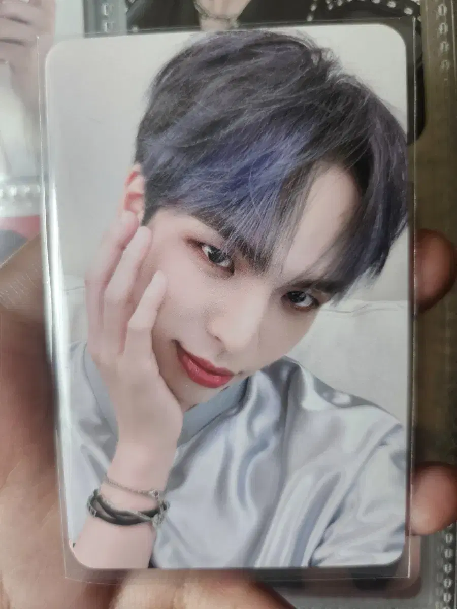 cix 7TH EP ALBUM 키링 BX 양도 합니다.