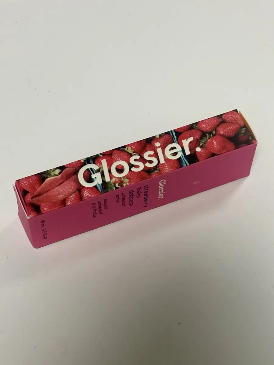 Glossier 글로시에 스트로베리밤 새상품