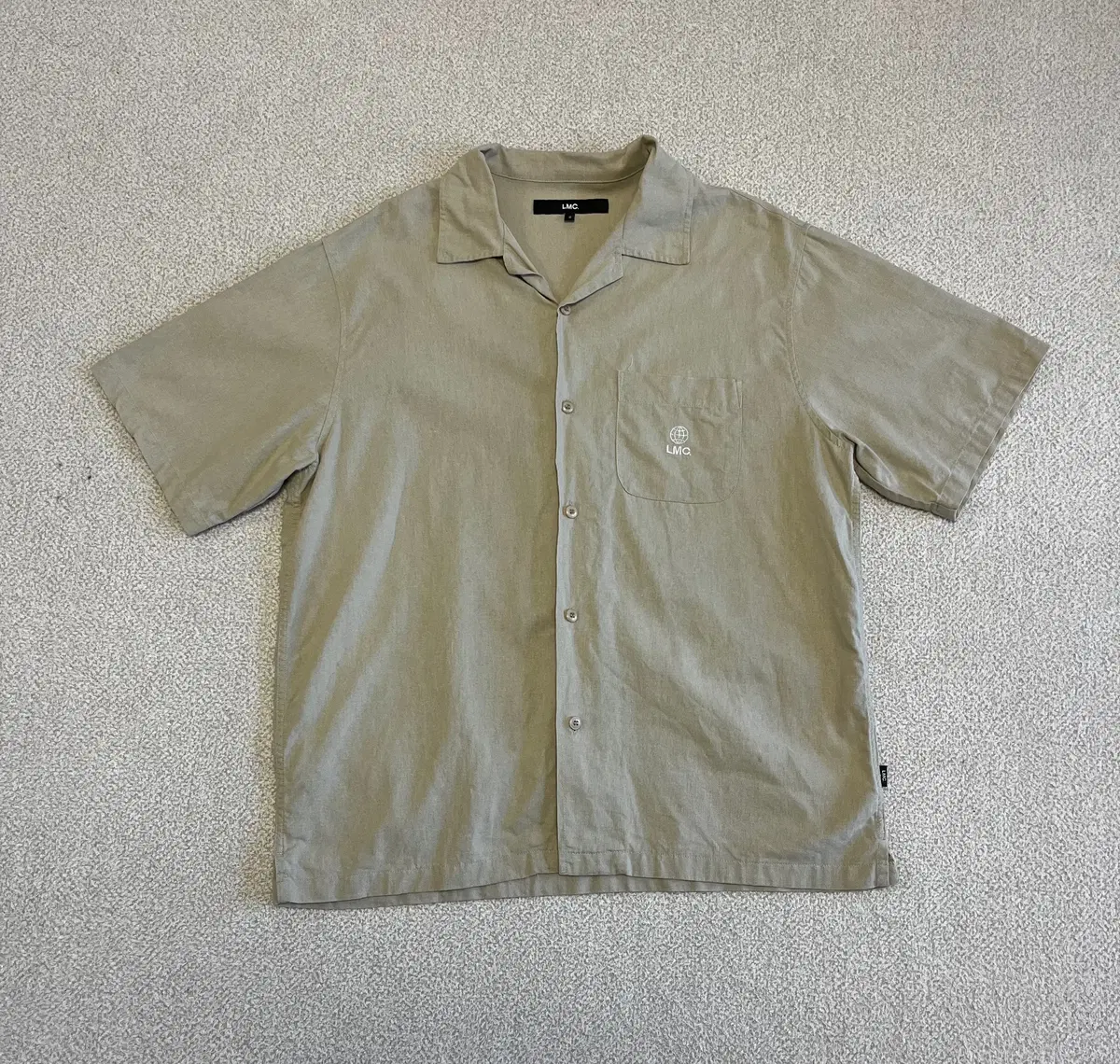 LMC GLOBE LINEN SHORT SLV SHIRT