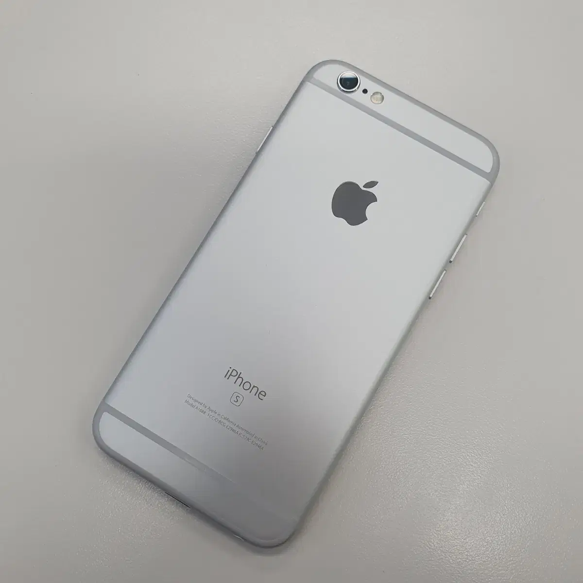 아이폰6s 실버 64GB A급 판매! 빠른 배송!