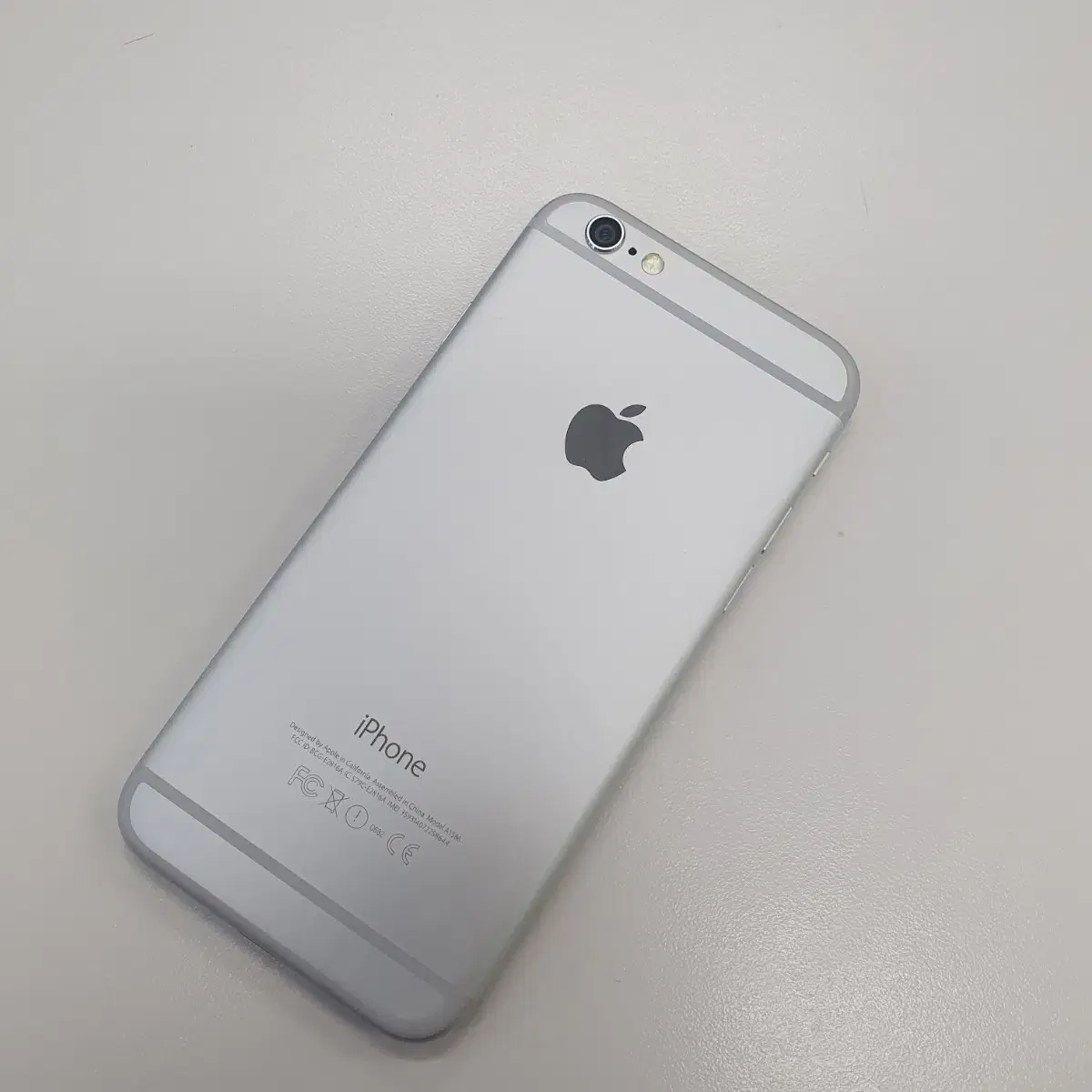 아이폰 6 실버 64GB A급 판매! 빠른배송!