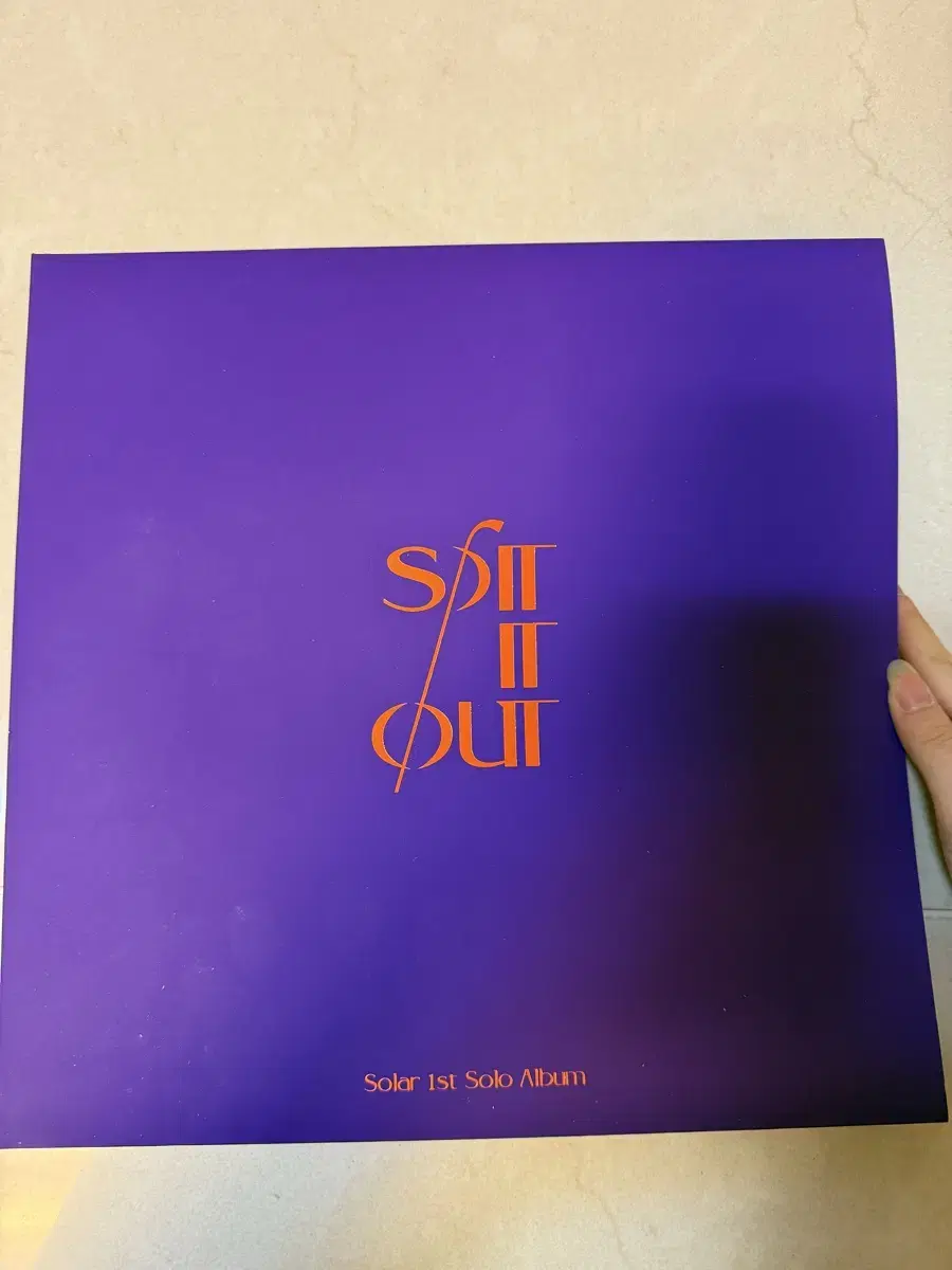 MAMAMOO solar Solo album