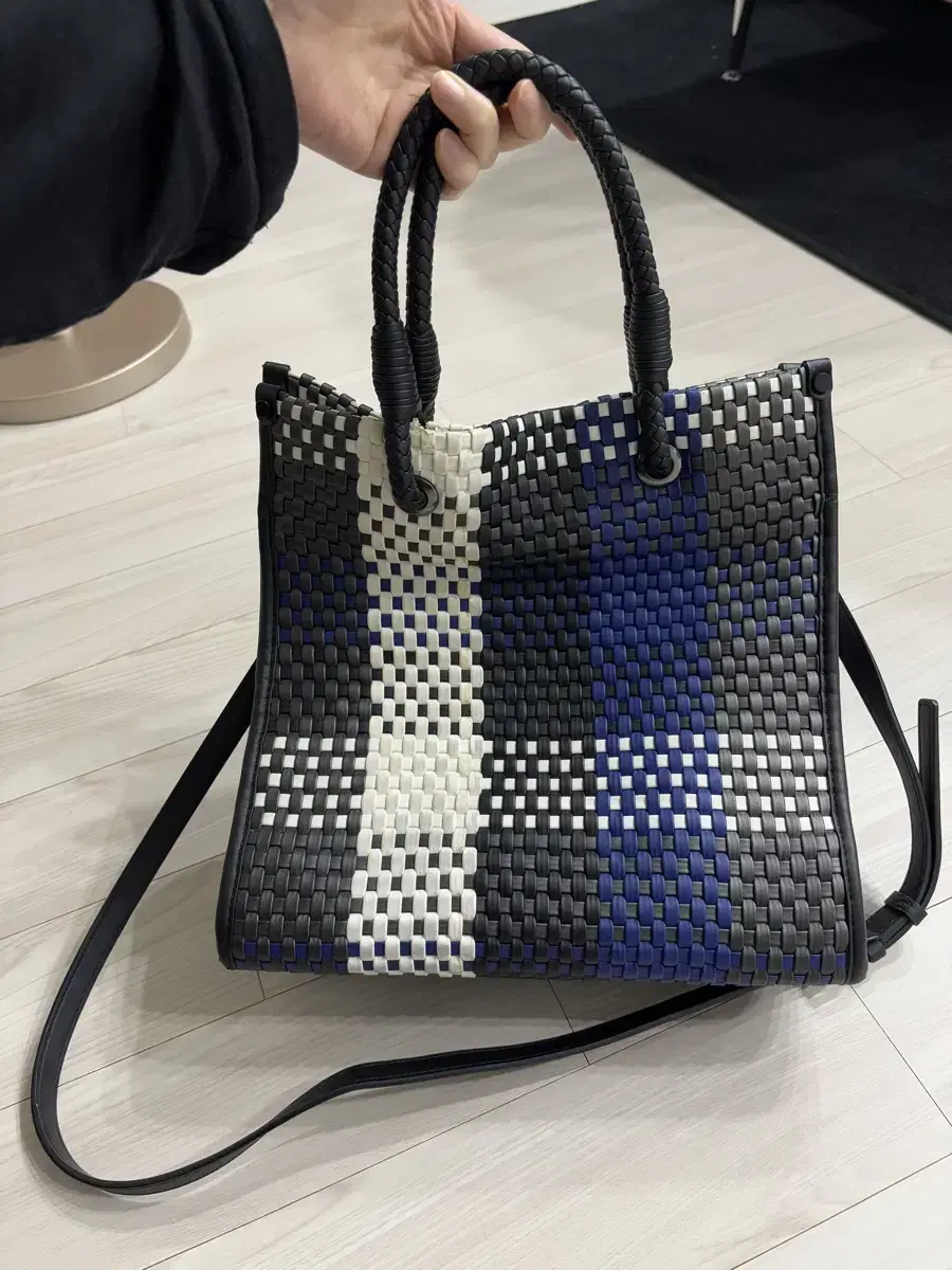 루즈앤라운지 소가죽 데스토 백 (하자있음)